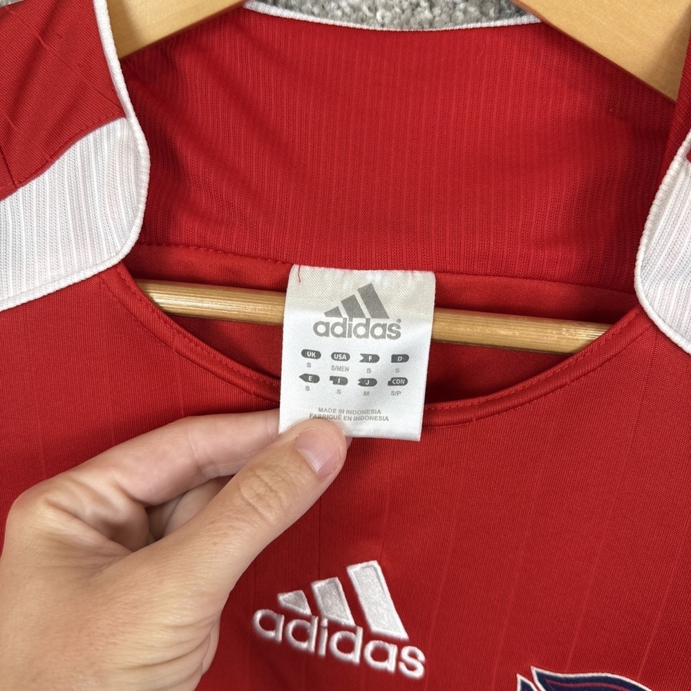 Adidas Chicago Fire MLS Soccer Jersey Mens Small Red Signed Autographed - Picture 9 of 9
